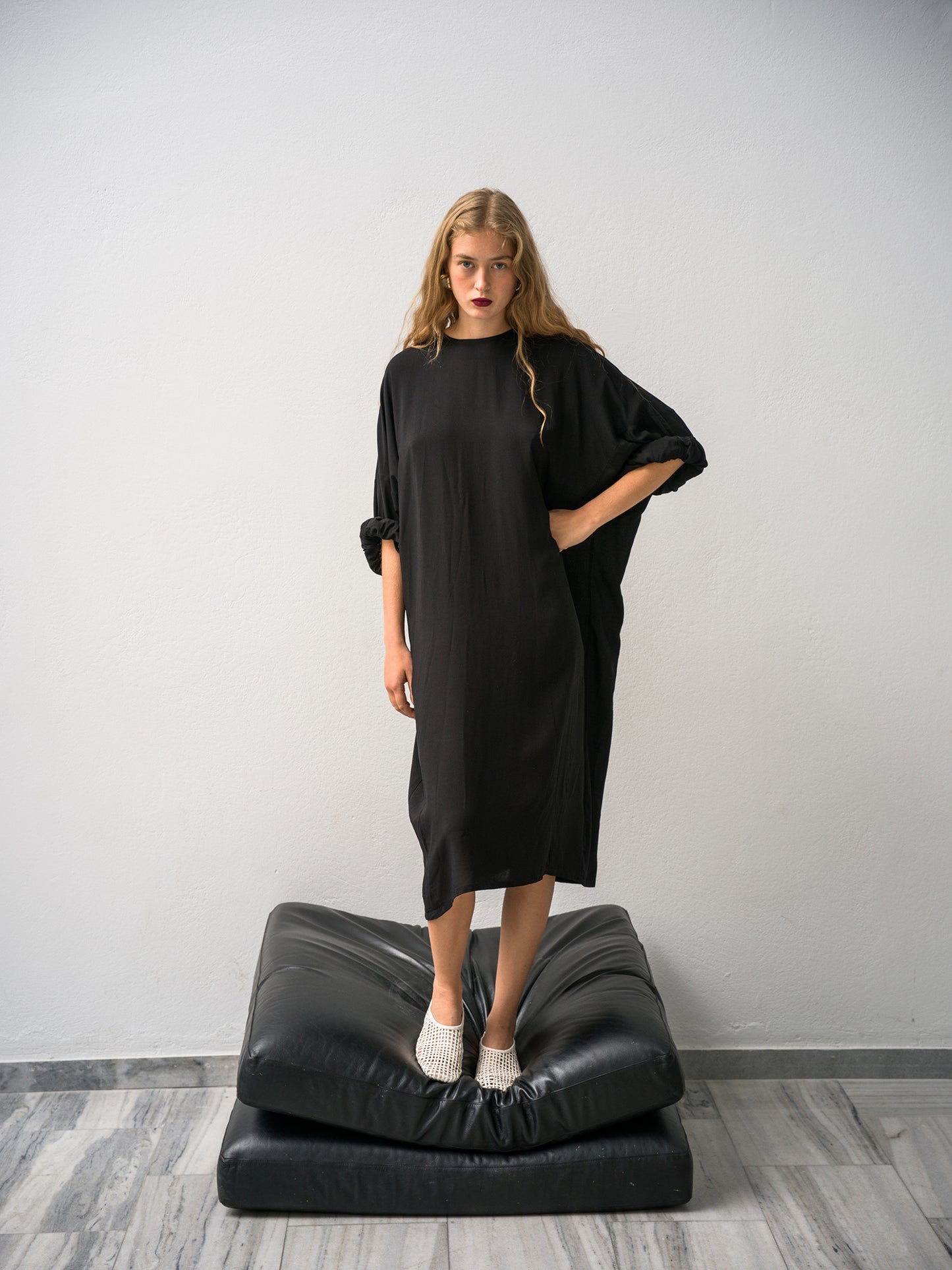 Mantili Dress. black