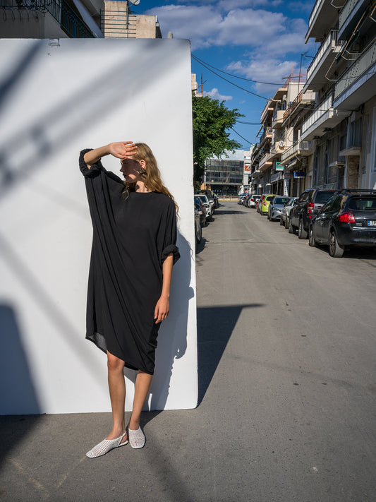 Mantili Dress. black