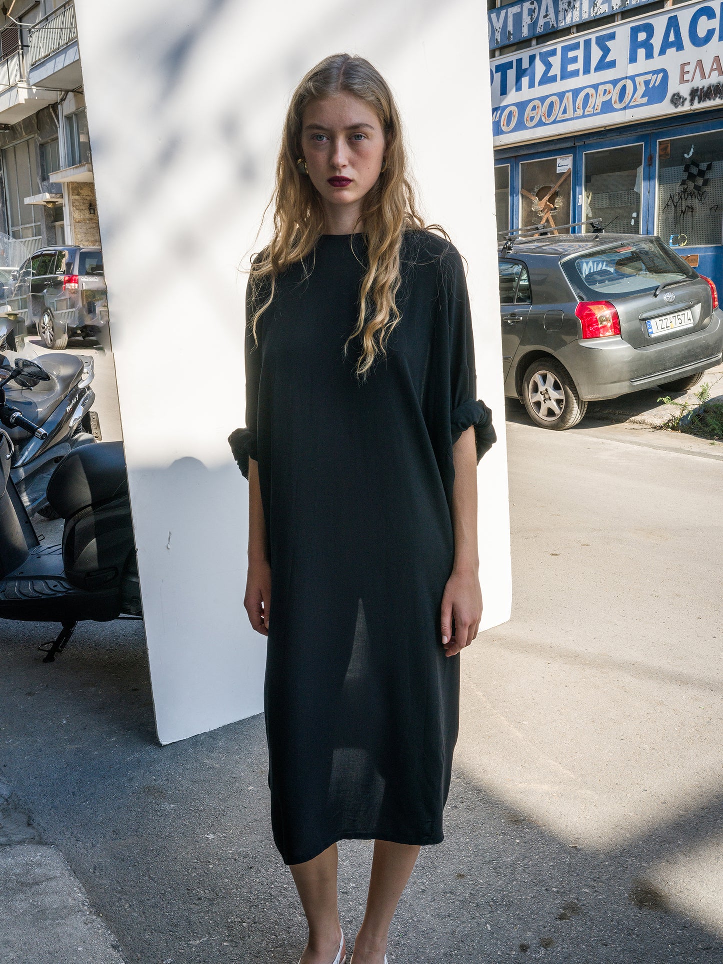 Mantili Dress. black