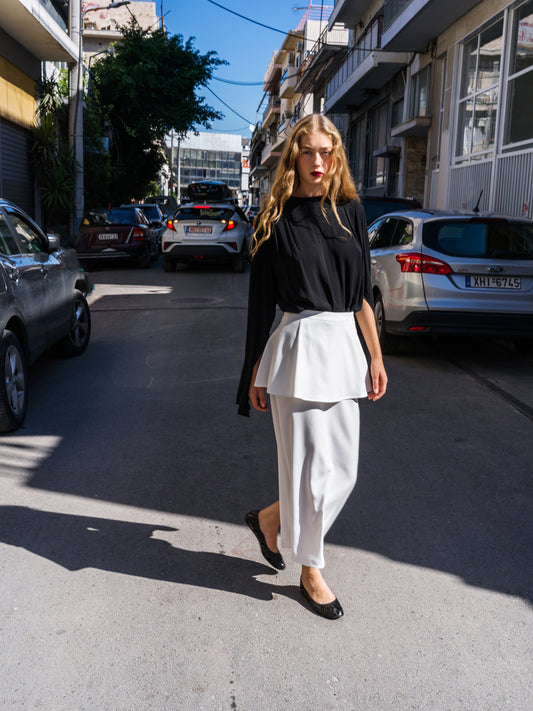 Wave Skirt. off white