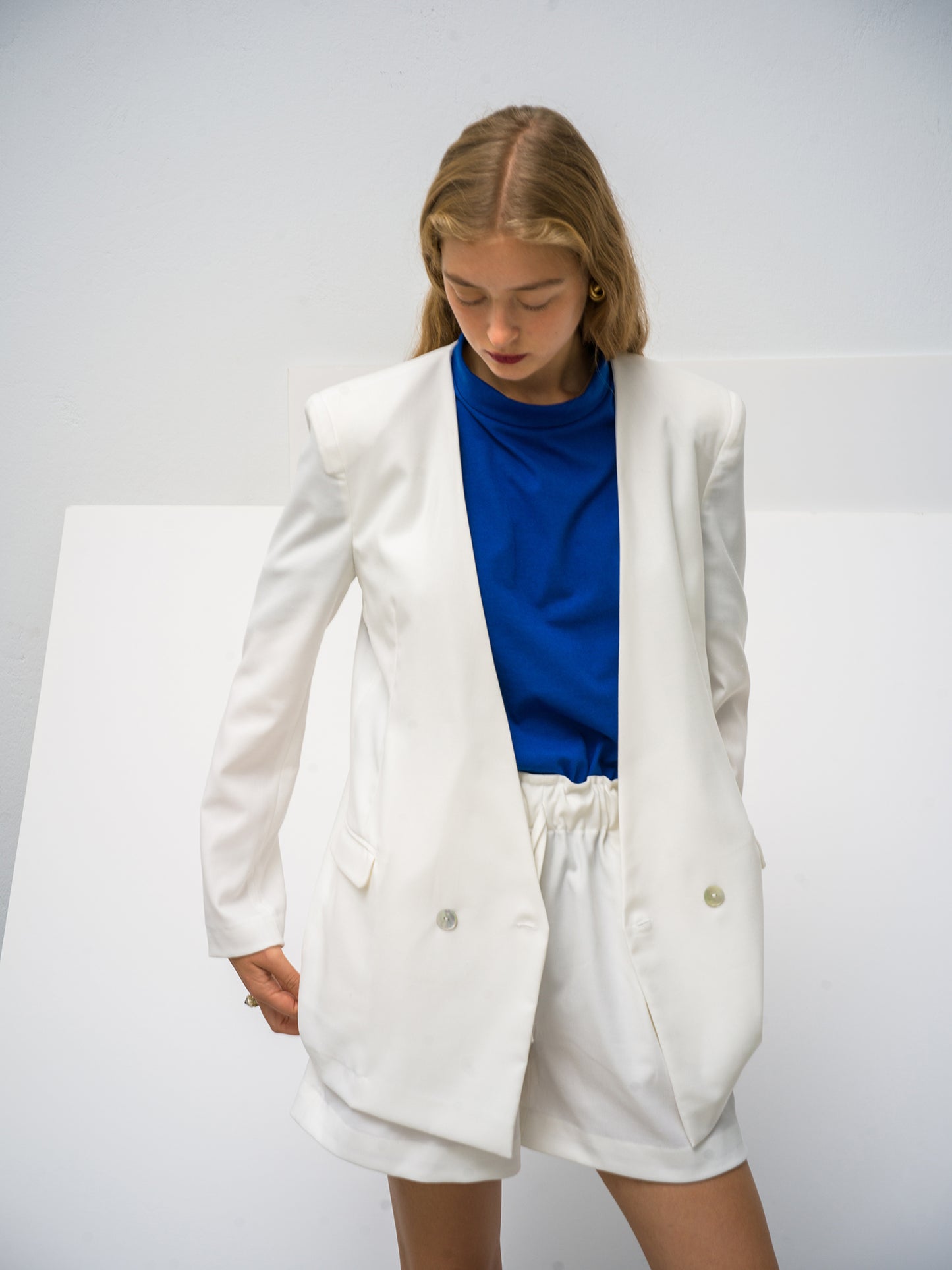 Pearl Blazer. off white