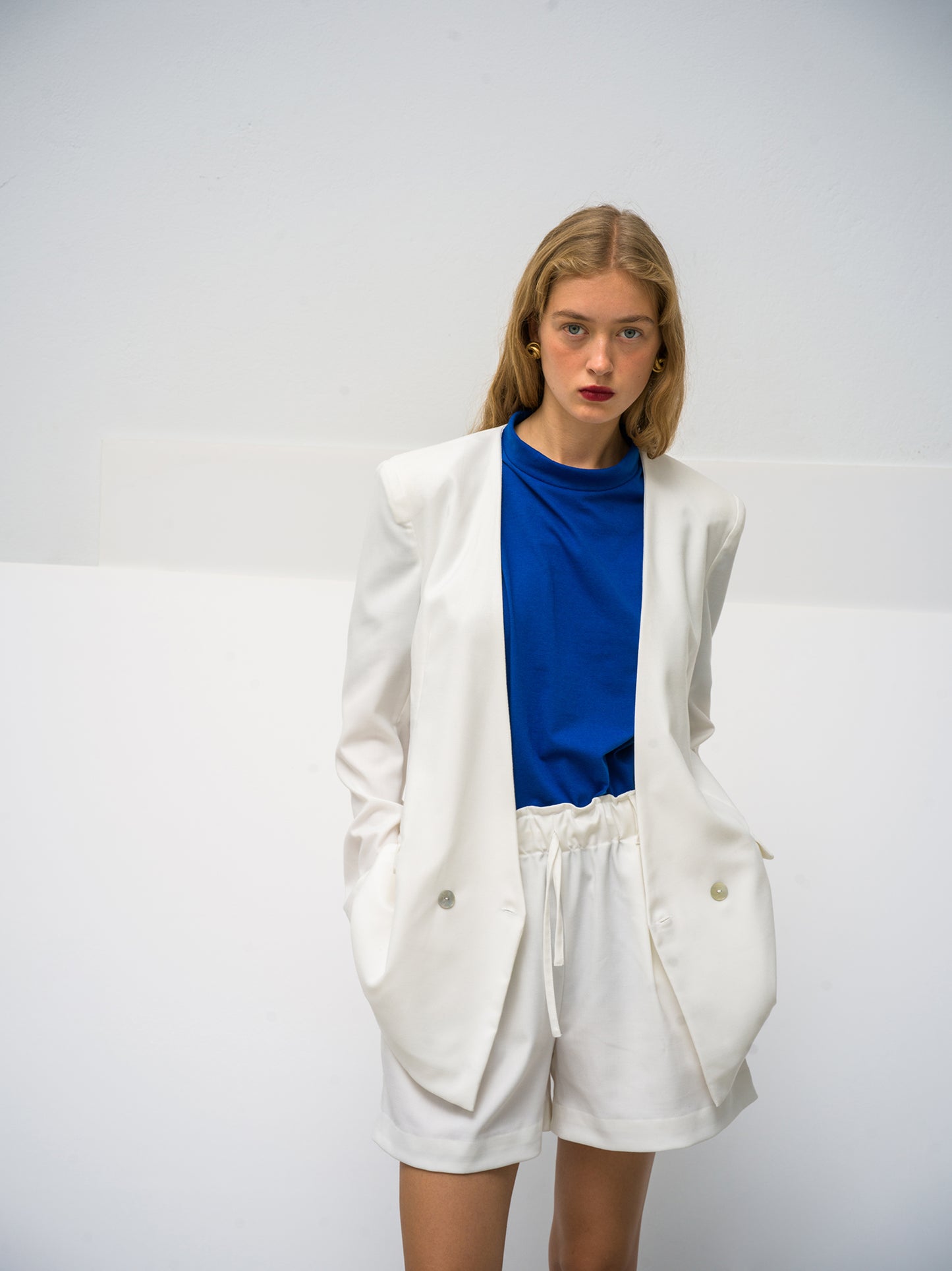 Pearl Blazer. off white