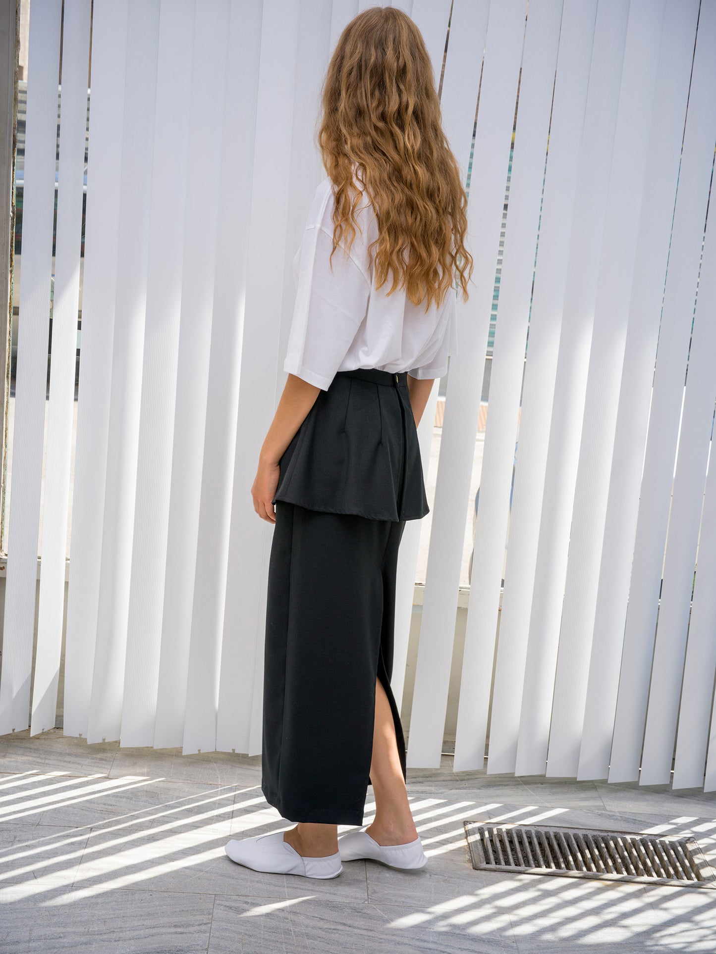 Wave Skirt. black