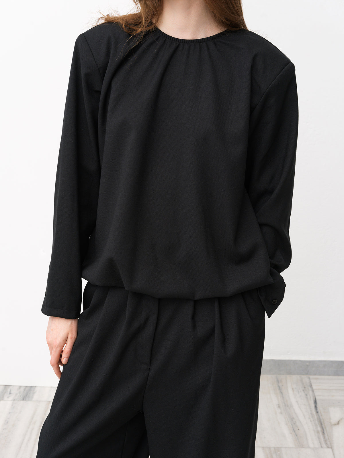 Pebble Blouse .Sable Black