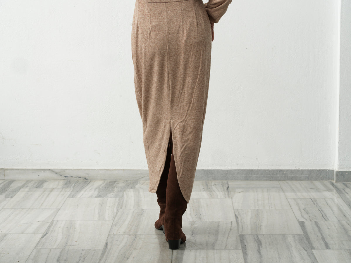 Figure Knitted Skirt .Dark Salmon