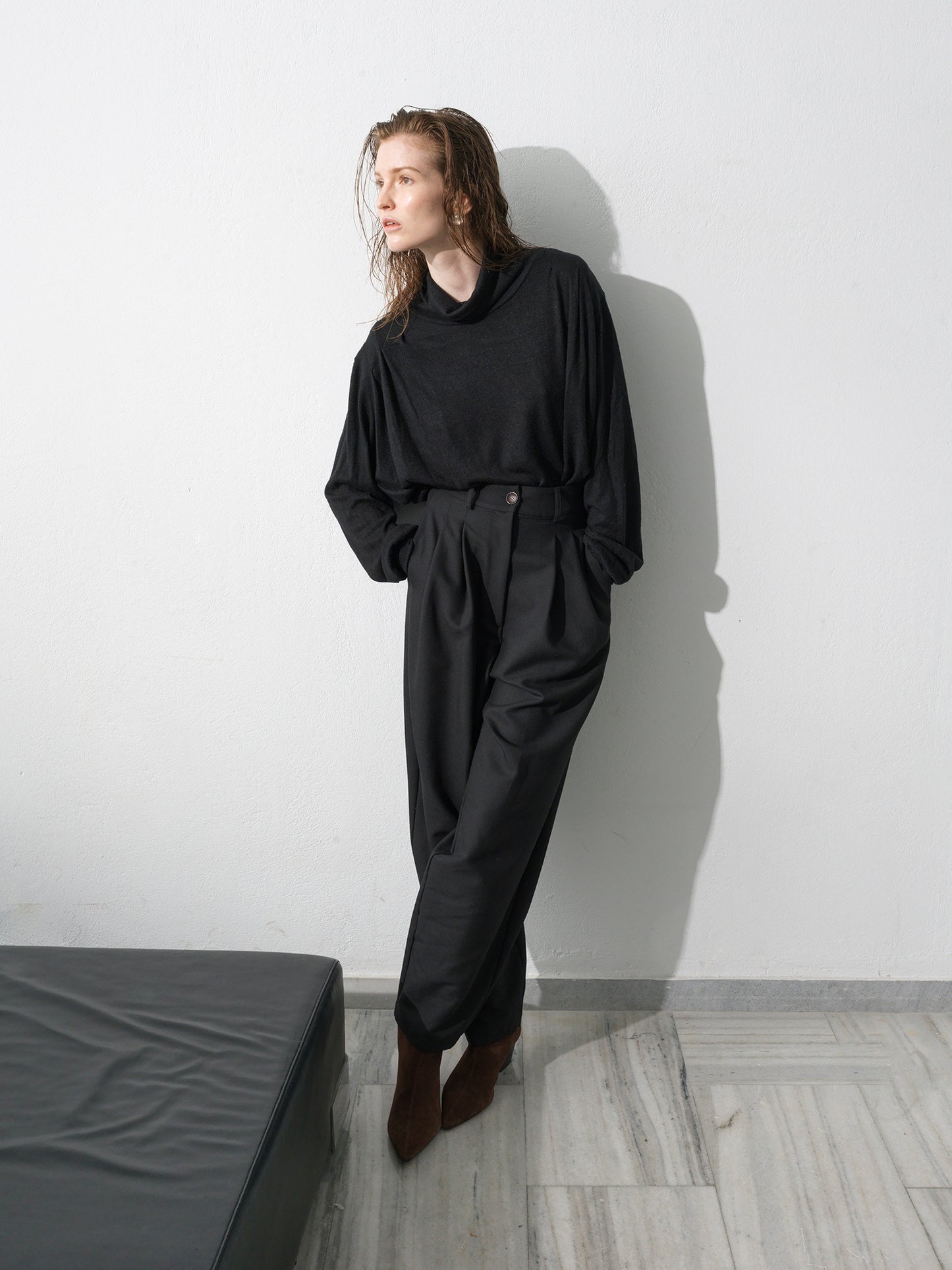 Negroni Trousers .Sable Black