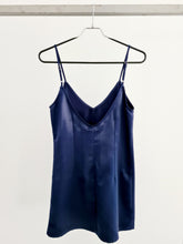 Load image into Gallery viewer, Mini slip dress
