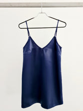 Load image into Gallery viewer, Mini slip dress

